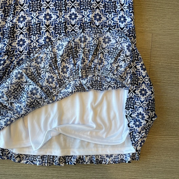 NWT Blue Rain blue and white dress Size: Medium - Picture 9 of 16